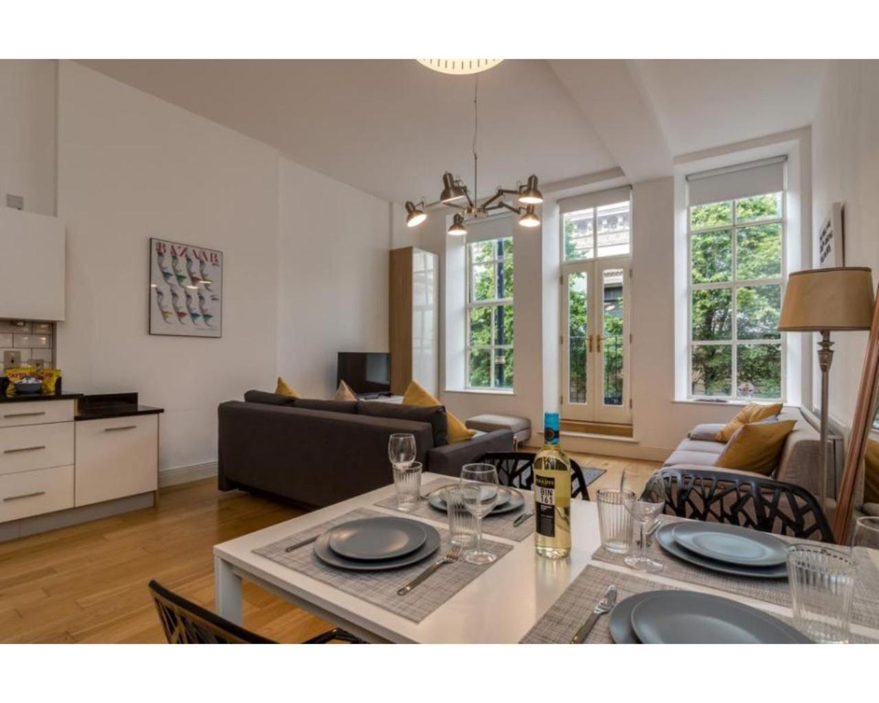 Fitzrovia Mansion Apartments In Belfast'S Cathedral Quarter Dış mekan fotoğraf